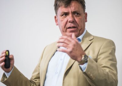 konferencja czysta elewacja