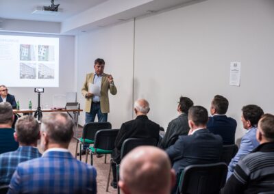 konferencja czysta elewacja