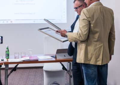 konferencja czysta elewacja