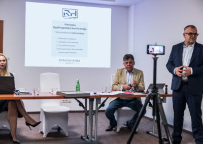 konferencja czysta elewacja