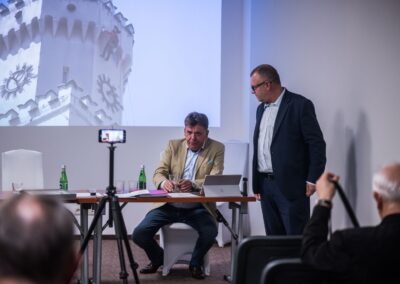 konferencja czysta elewacja