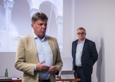 konferencja czysta elewacja