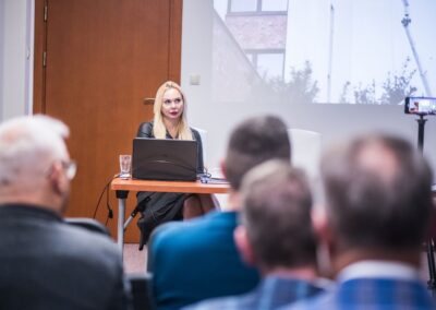 konferencja czysta elewacja